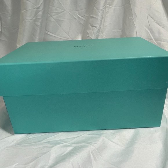 Authentic Tiffany Empty Box - Picture 3 of 3